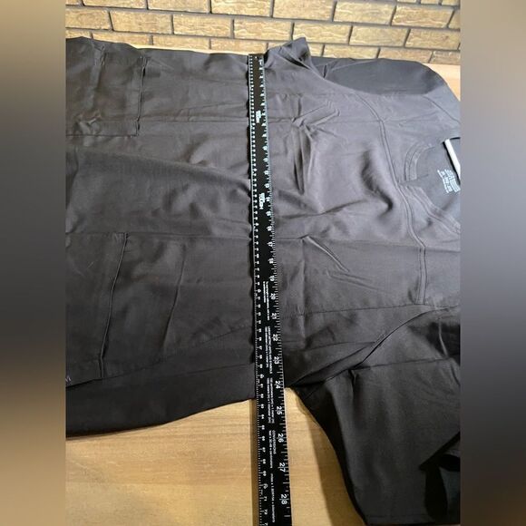 ‎Wonderwink black scrub top - Picture 6 of 6